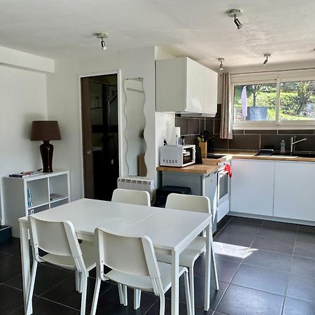 Appartement 2-4 Pers. Piscine, Entre Aix Et Cassis La Destrousse Exteriér fotografie