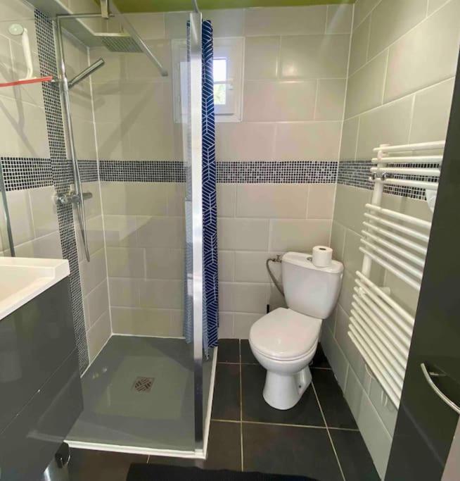 Appartement 2-4 Pers. Piscine, Entre Aix Et Cassis La Destrousse Exteriér fotografie