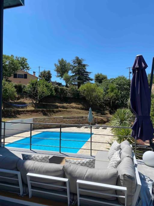 Appartement 2-4 Pers. Piscine, Entre Aix Et Cassis La Destrousse Exteriér fotografie