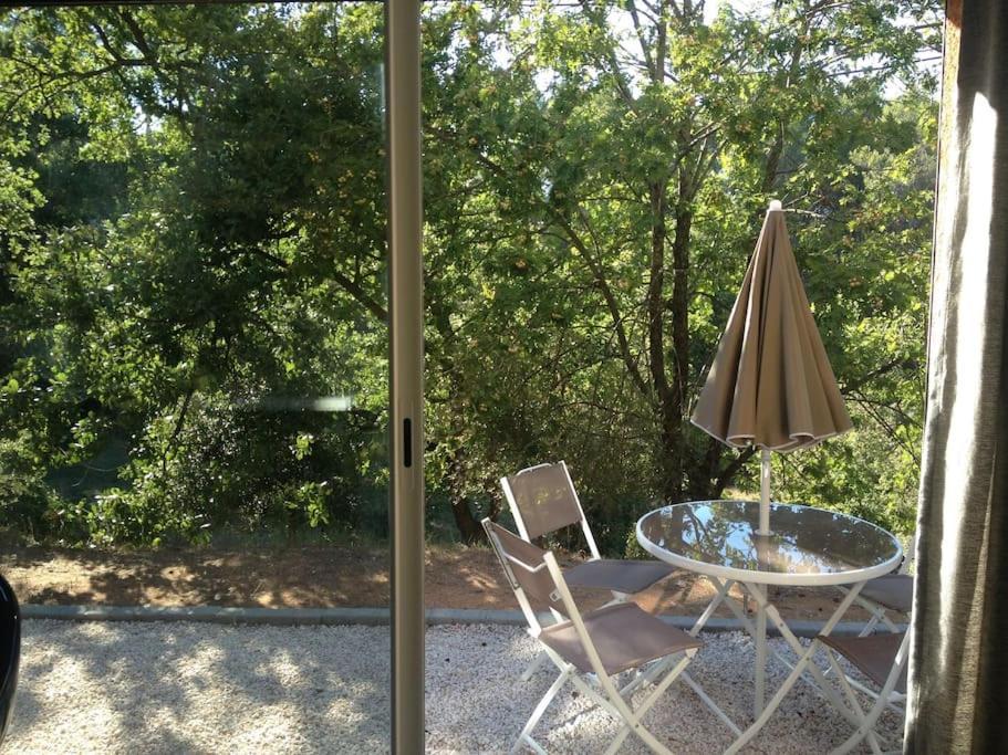 Appartement 2-4 Pers. Piscine, Entre Aix Et Cassis La Destrousse Exteriér fotografie